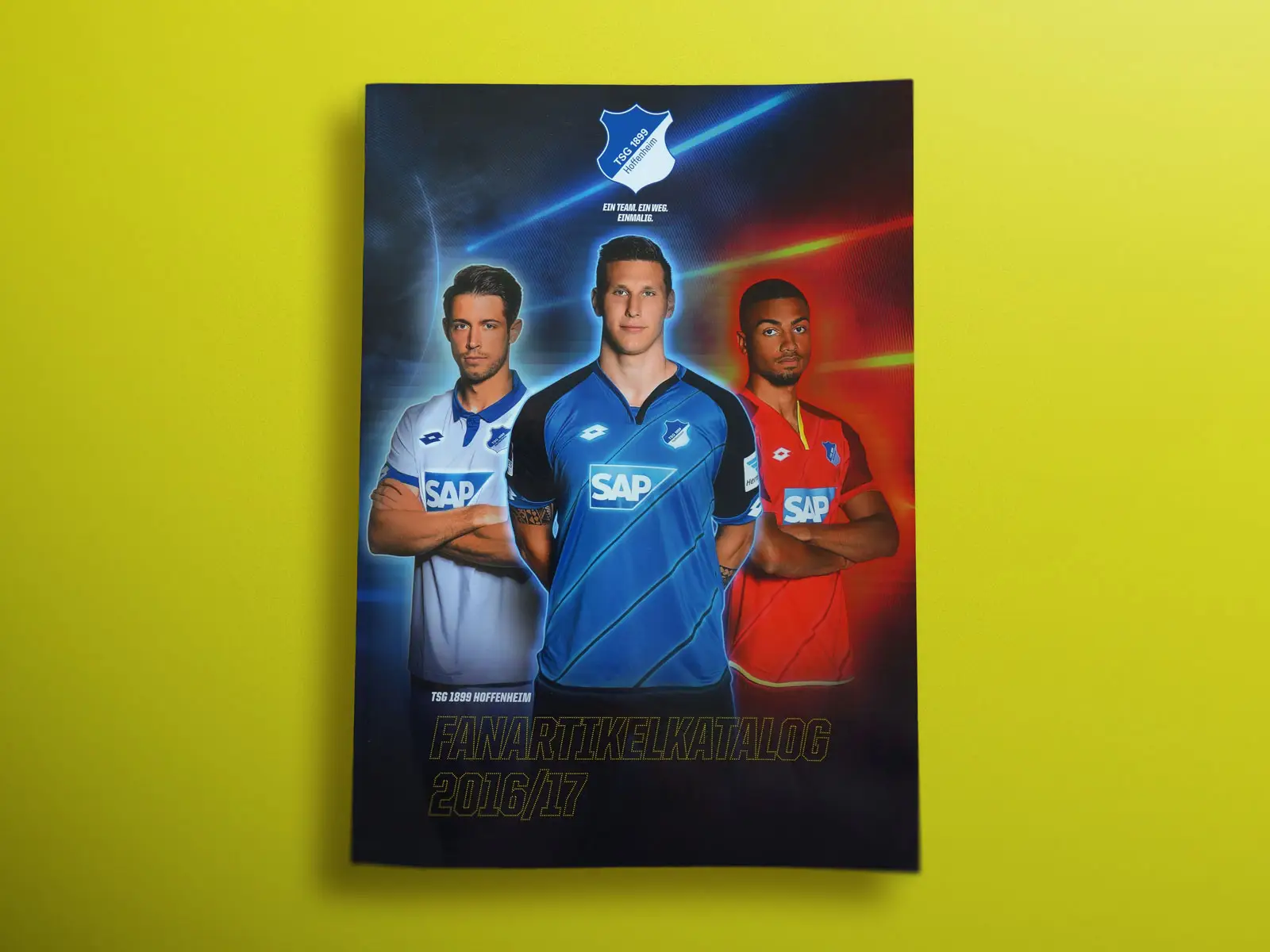 Katalogdesign für das Merchandising eines Bundesliga-Vereins.